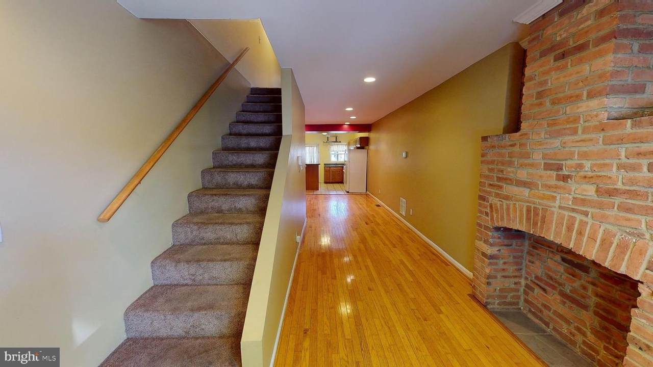 121 Conkling Street - Photo 1
