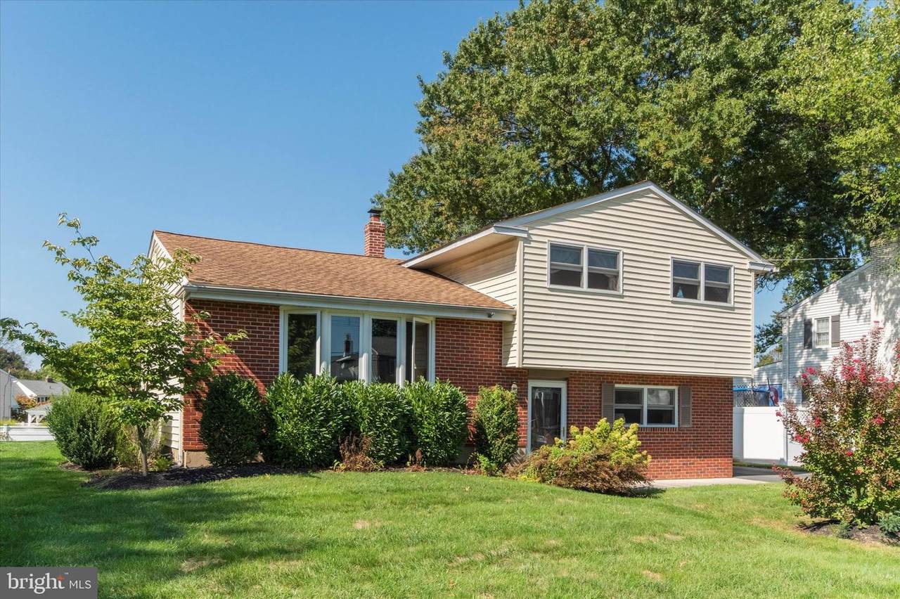 24 Colton Drive - Photo 1