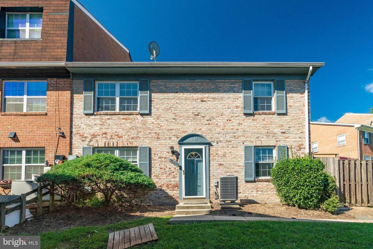 9860 Hagel Circle - Photo 1