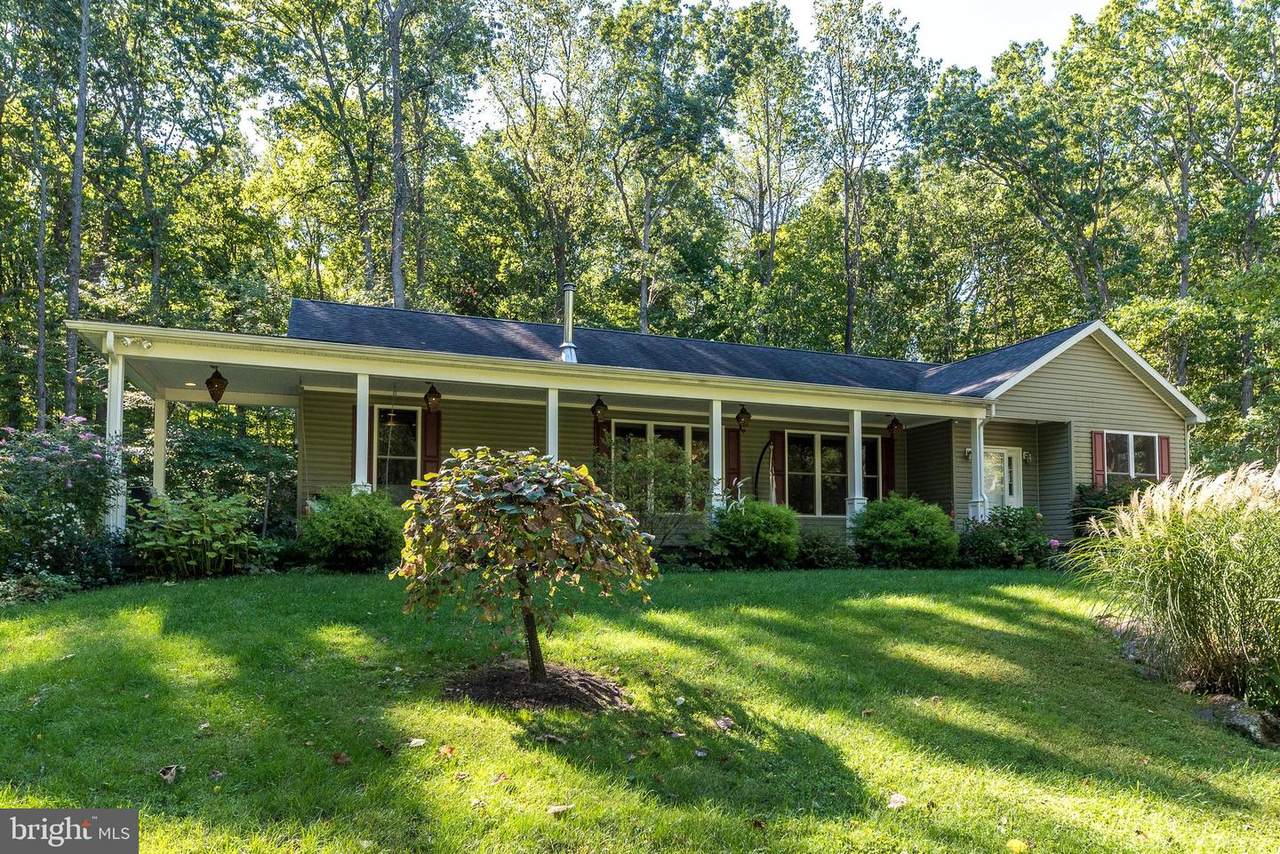 101 Woodland Drive - Photo 1