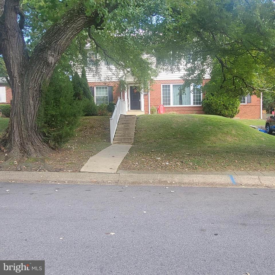 1109 Nolcrest Drive - Photo 1