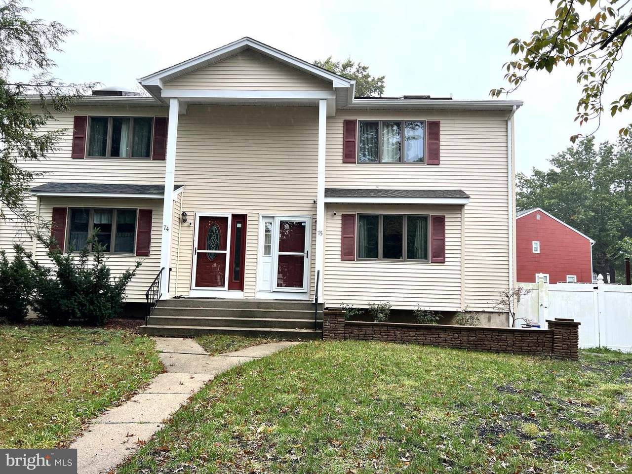 75 Larry Court - Photo 1