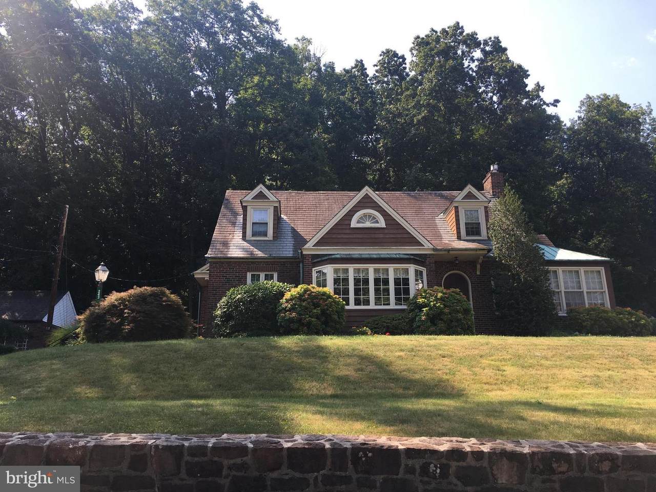 243 Spring Garden Street - Photo 1