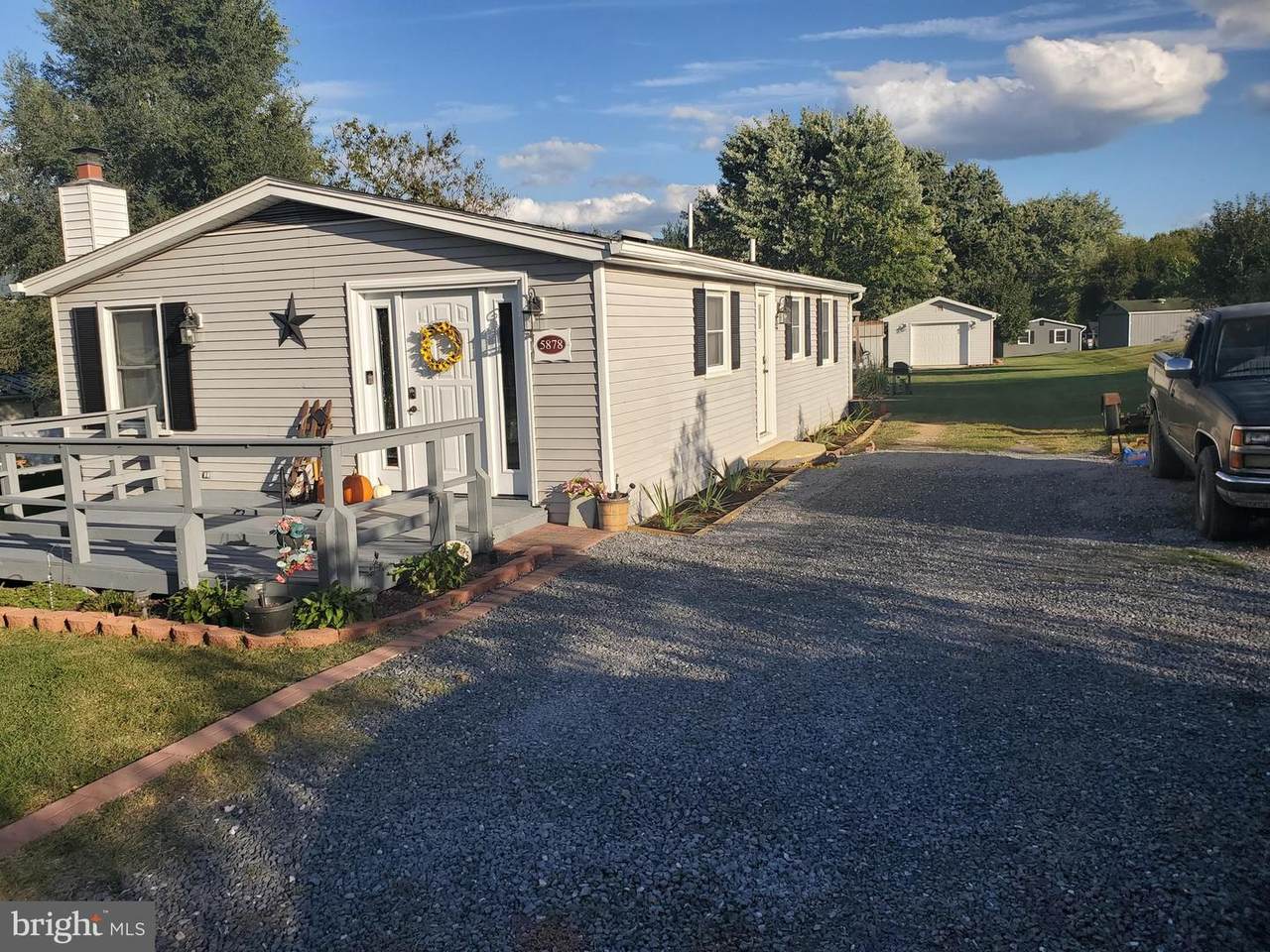 5878 Lonas Street - Photo 1