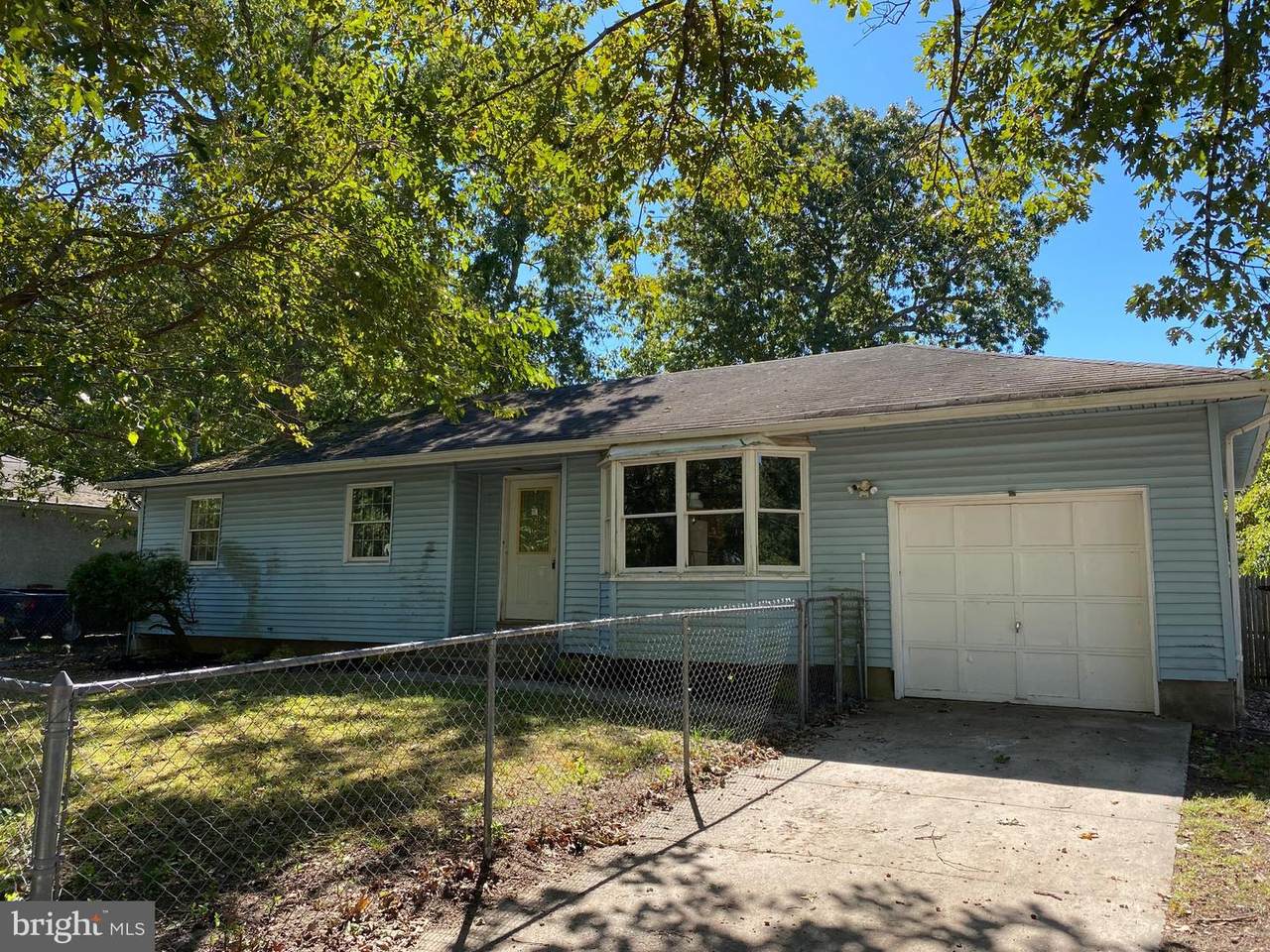 131 Clover Street - Photo 1