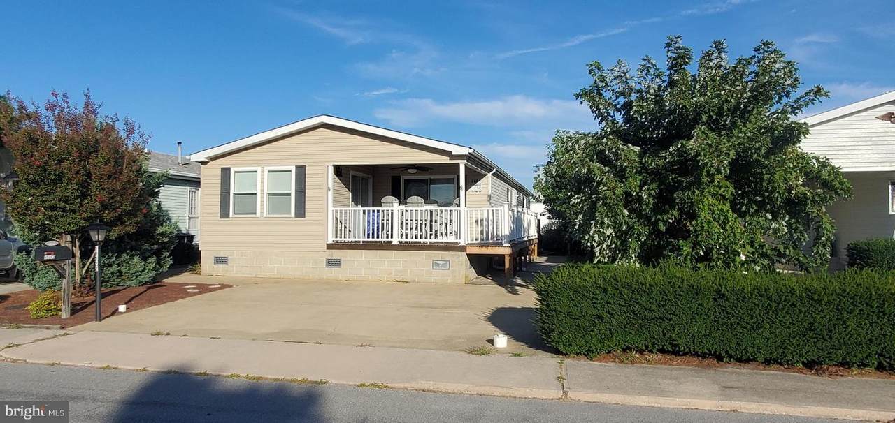 13322 Atlantic Boulevard - Photo 1