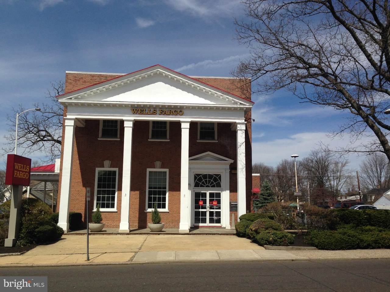 115 Court Street - Photo 1