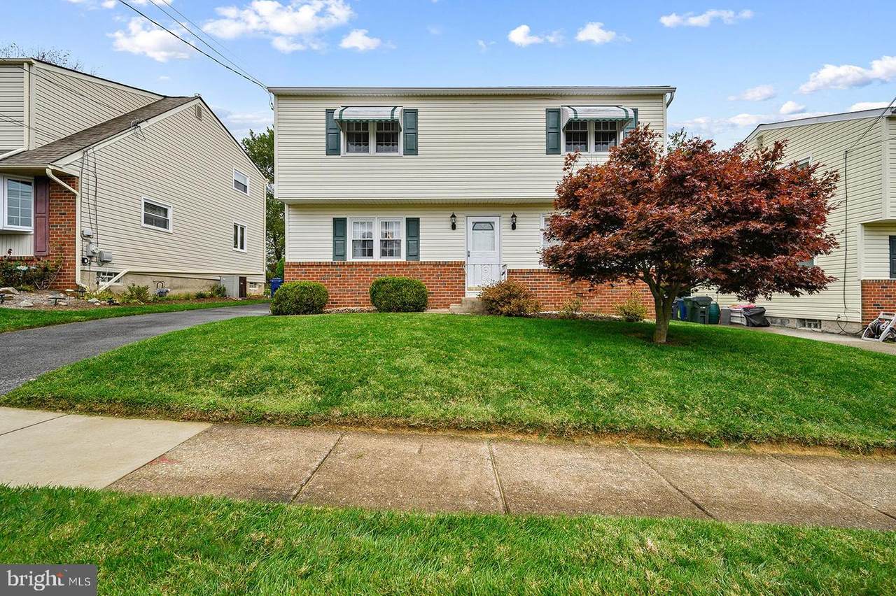 2813 Rubicam Avenue - Photo 1
