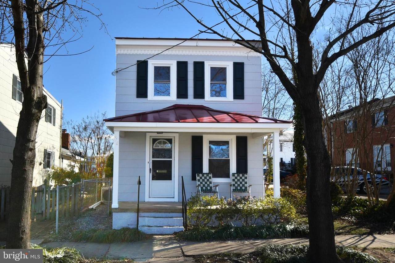 918 Mercer Street - Photo 1