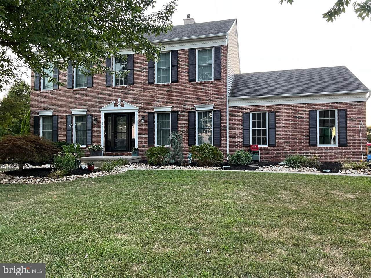 152 Davenport Drive - Photo 1