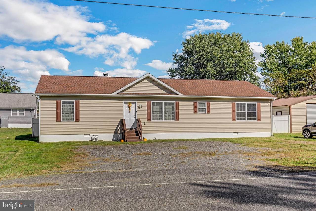 277 Pennsville Pedricktown Road - Photo 1