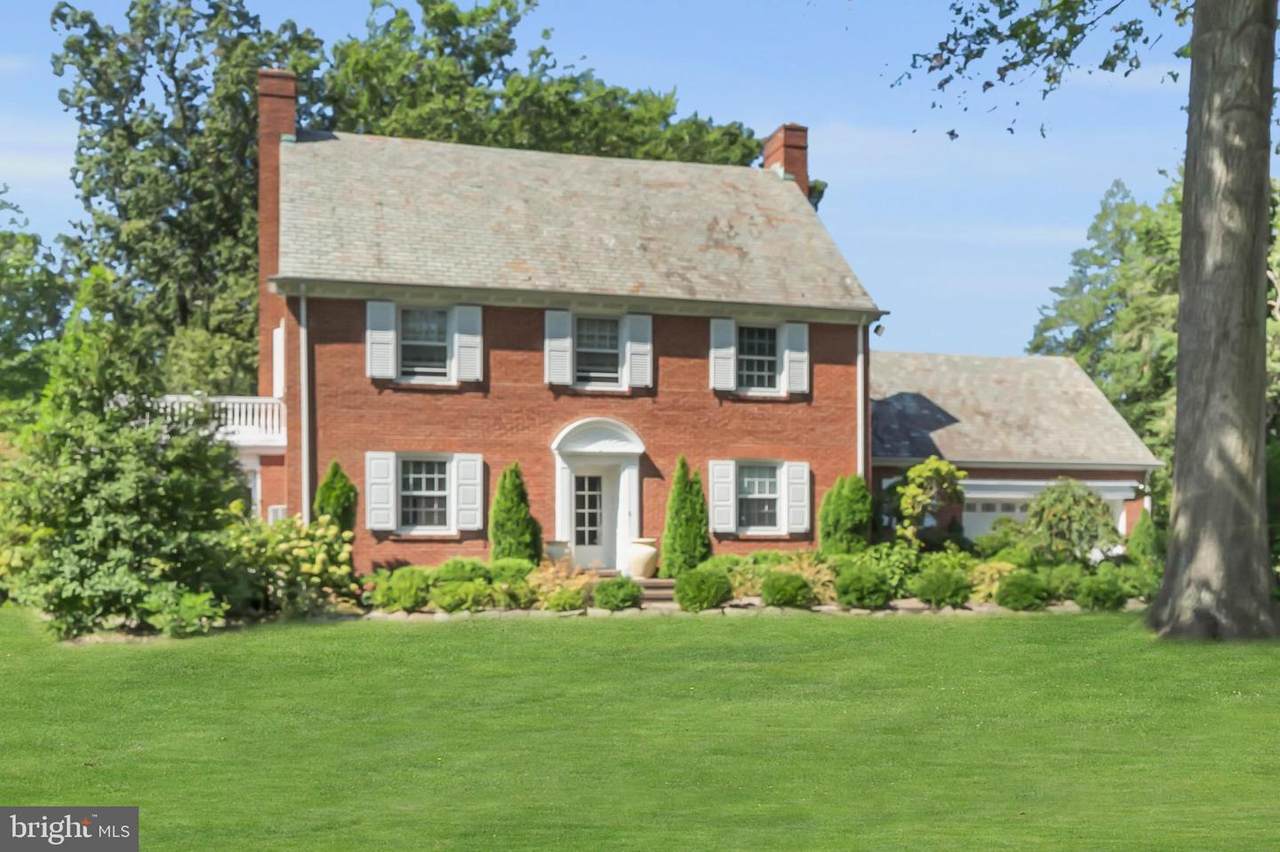 28 Bordentown Crosswicks Road - Photo 1