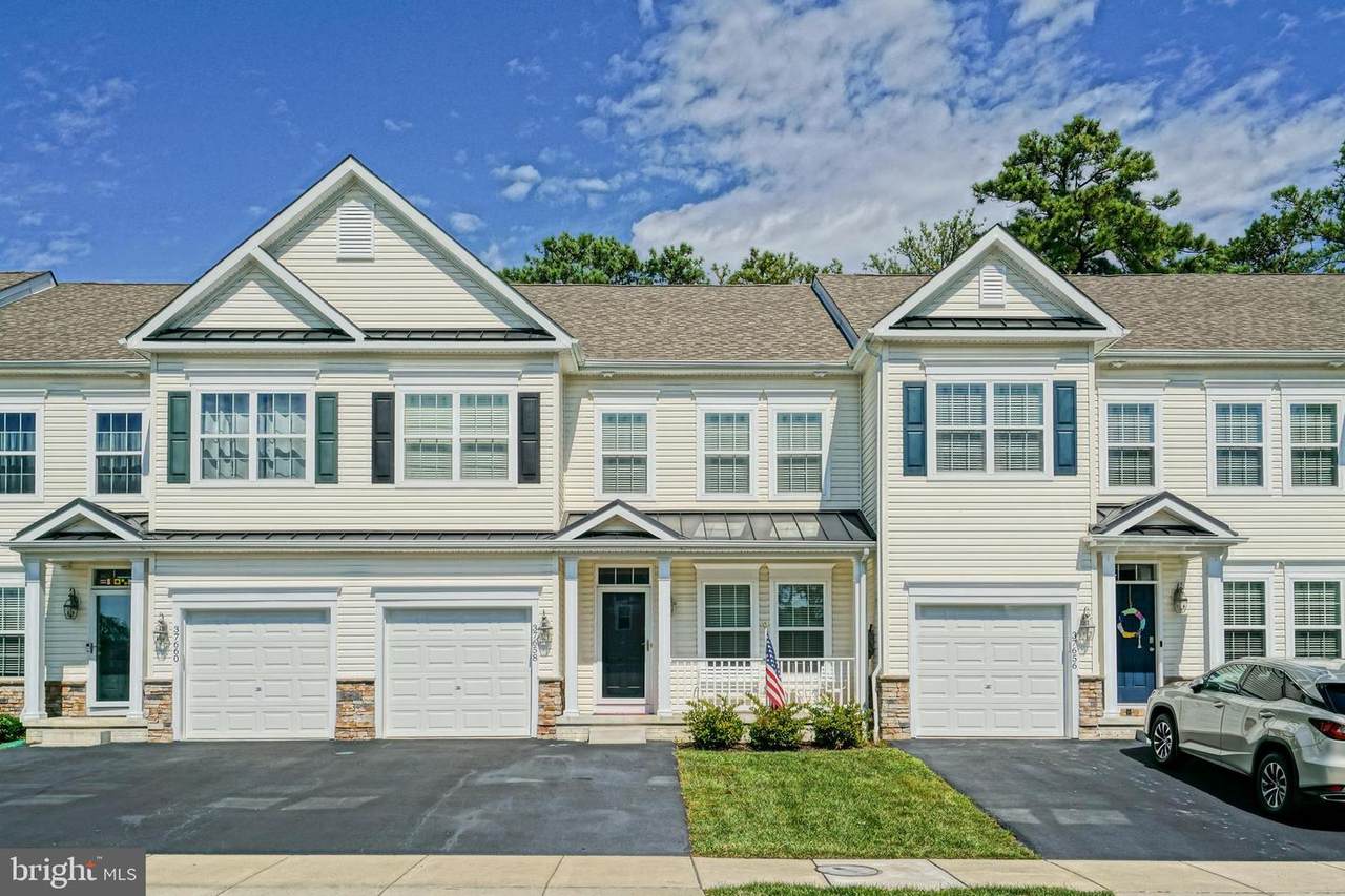 37658 Exeter Drive - Photo 1