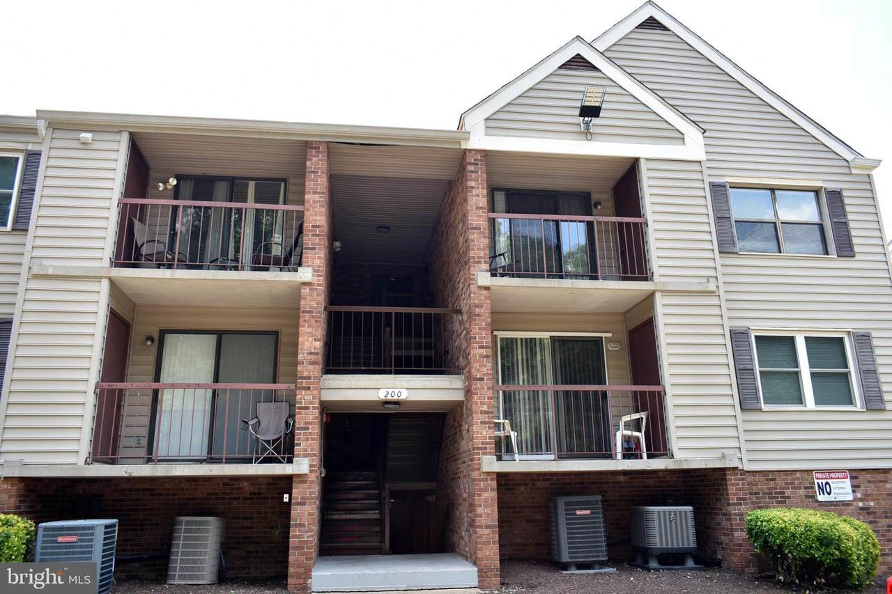 200 Buckingham Lane - Photo 1