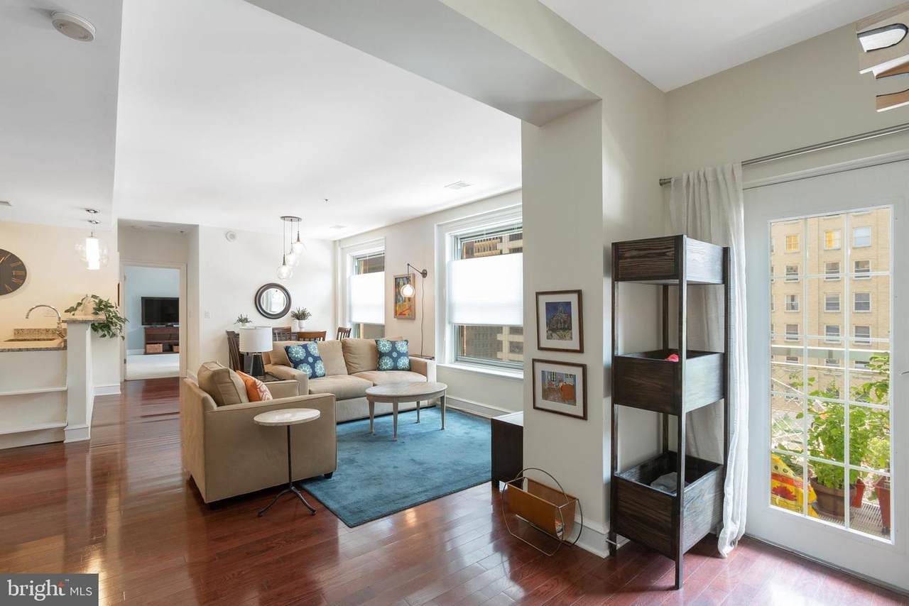 1811-19 Chestnut Street - Photo 1