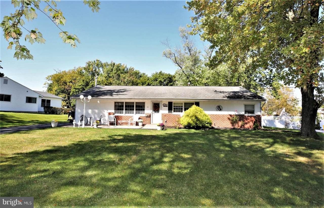 138 Kendall Road - Photo 1