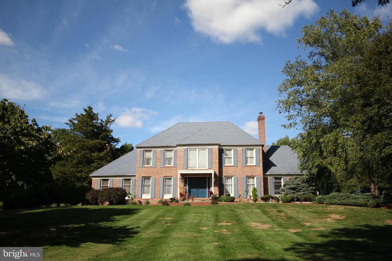 1 Clark Court - Photo 1