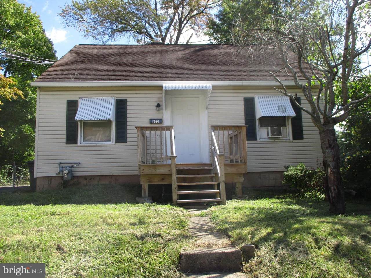 672 Keim Street - Photo 1