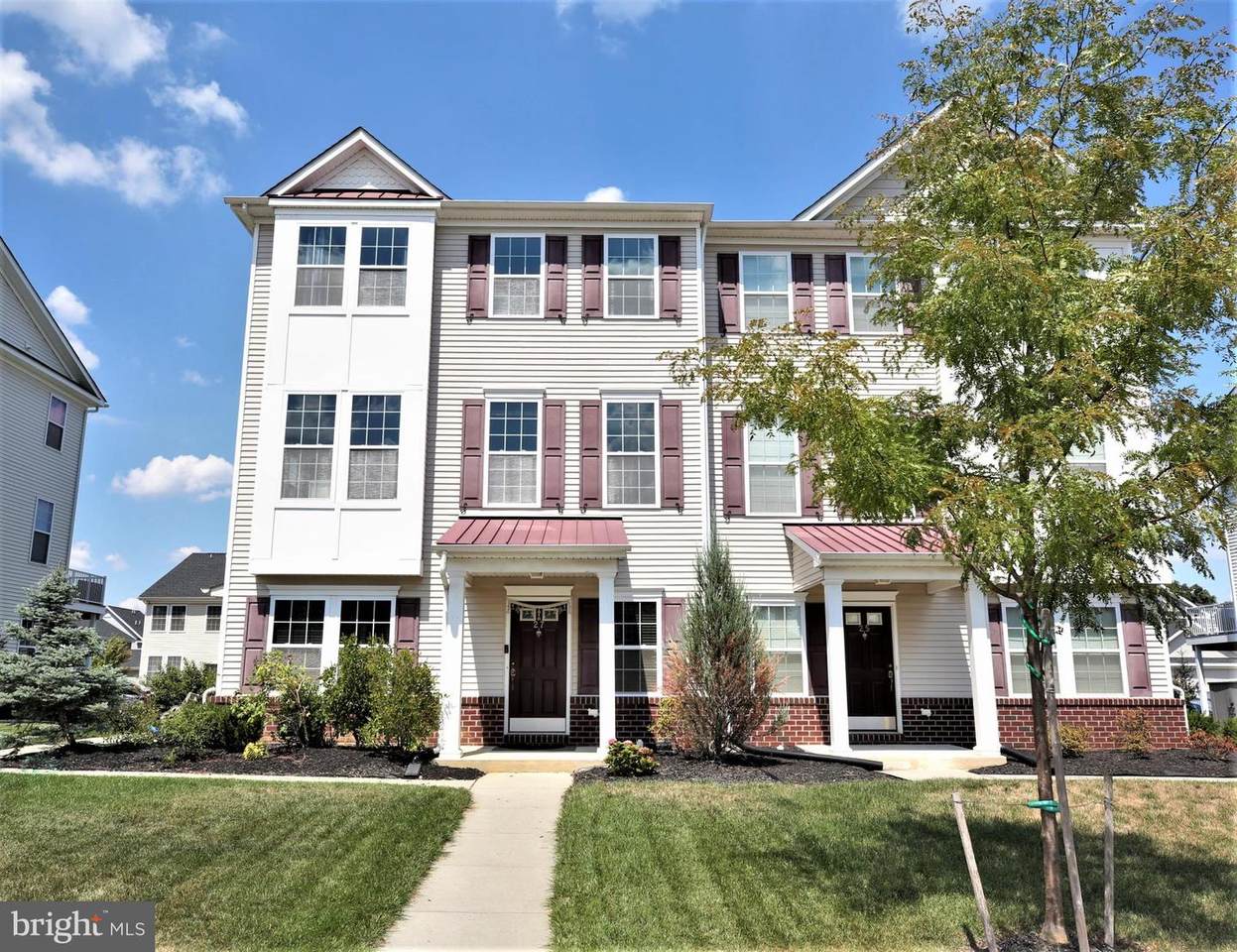 27 Rockhill Lane - Photo 1