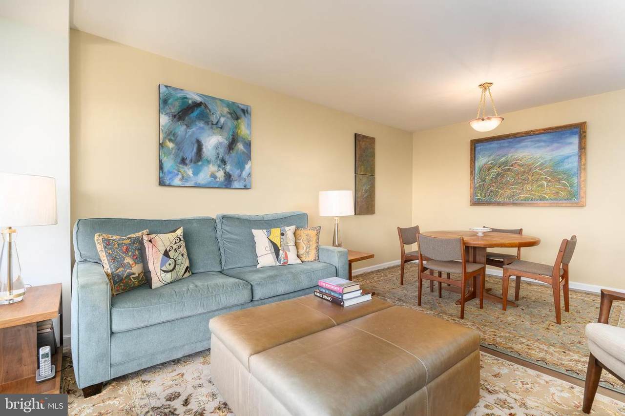 2510 Virginia Avenue - Photo 1