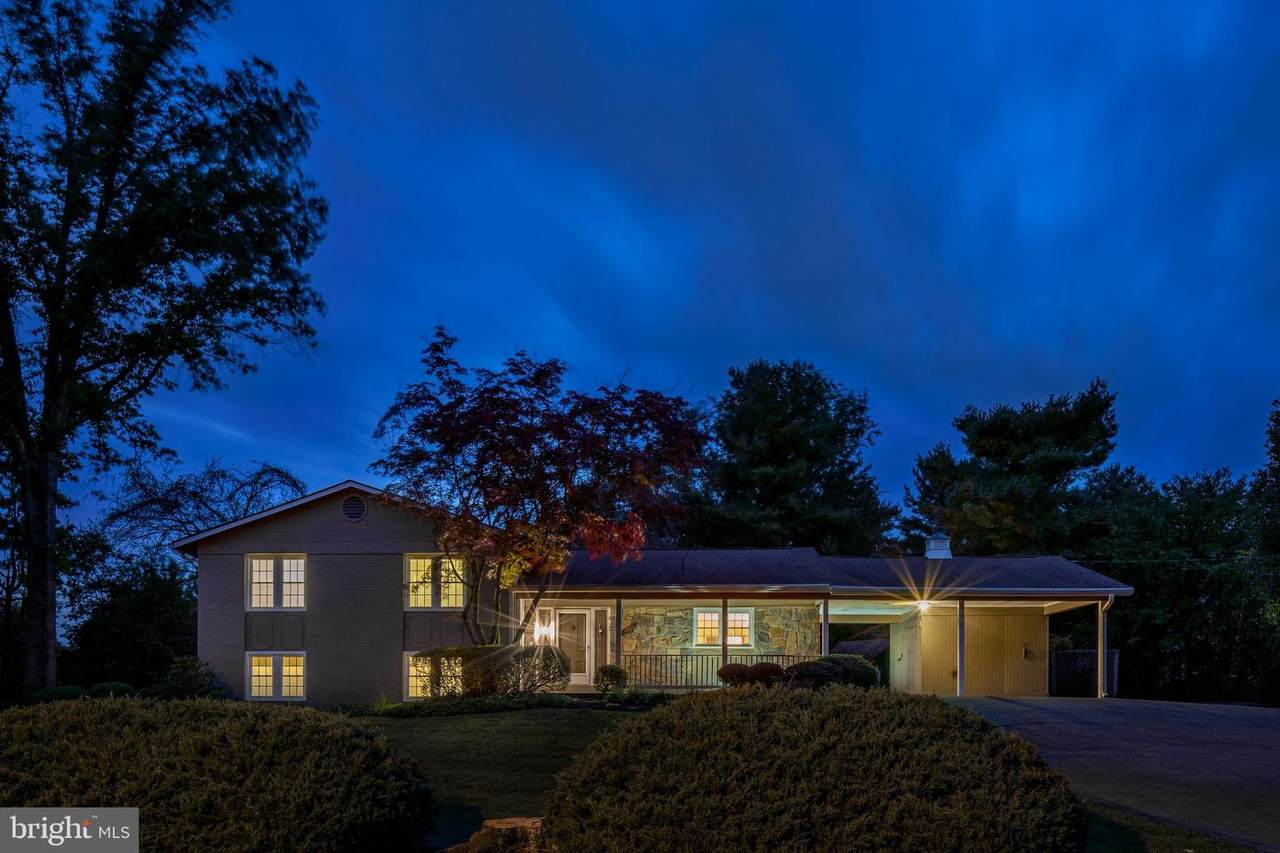 14920 Waterway Drive - Photo 1