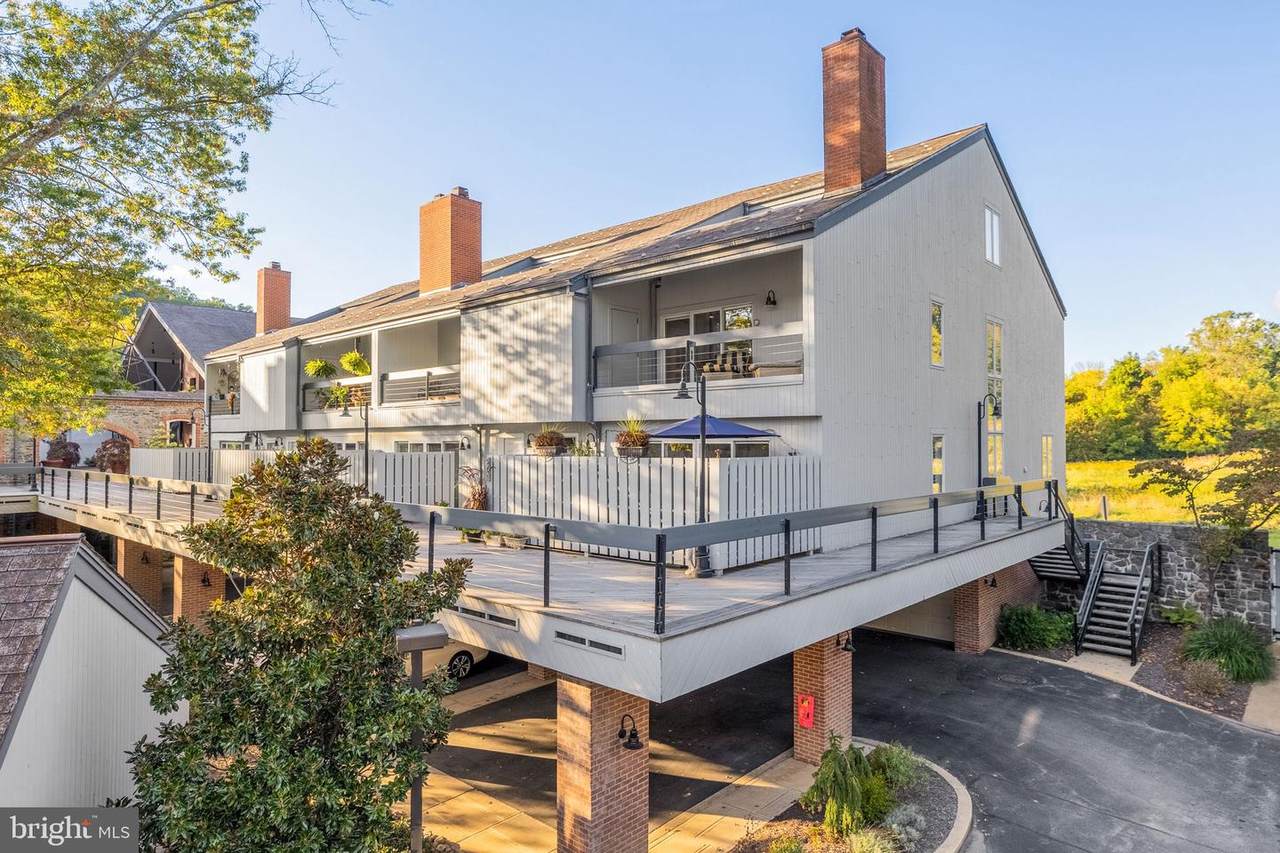 19 Rockland Falls Road - Photo 1