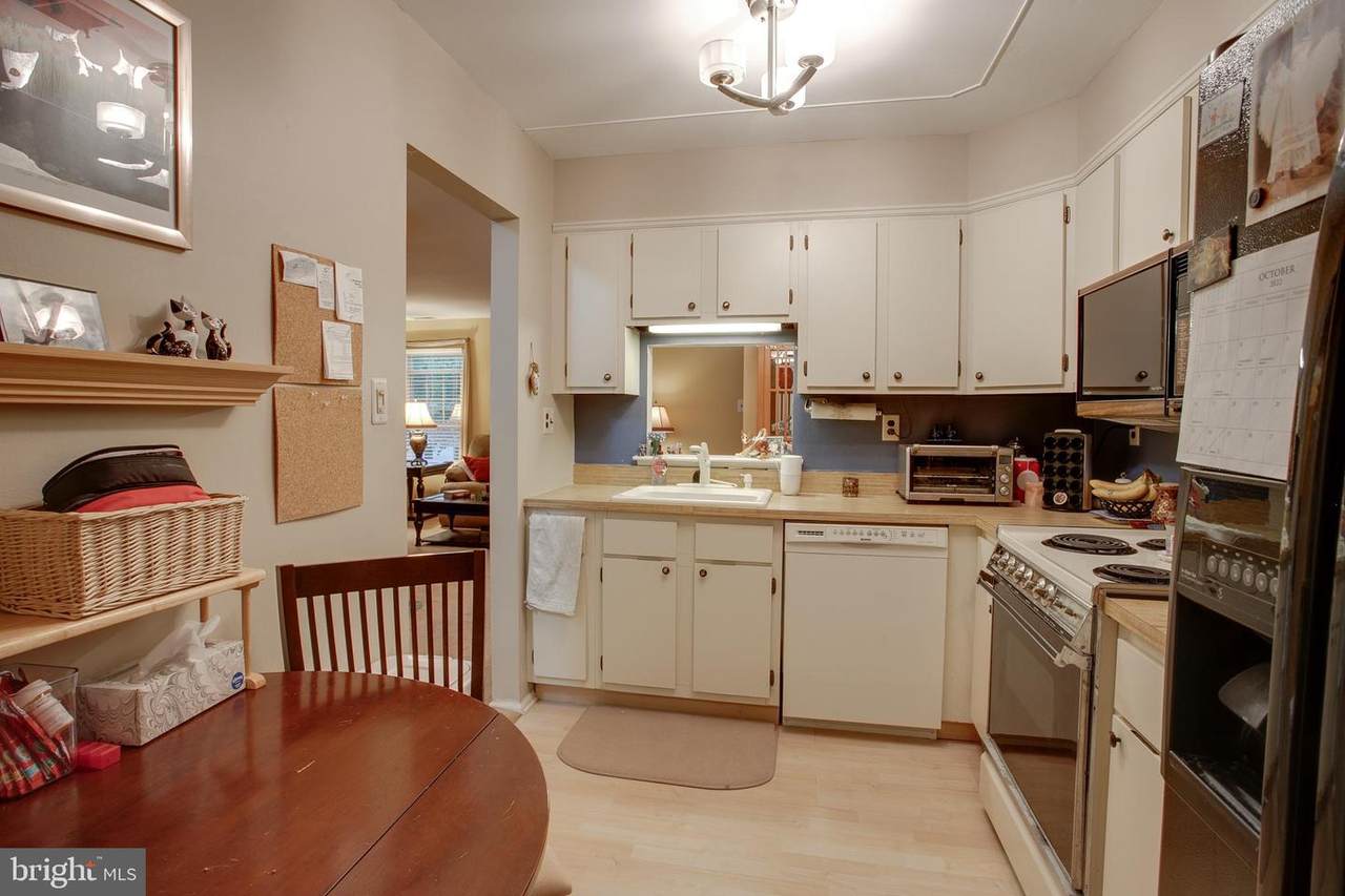 88 Center Lane - Photo 1
