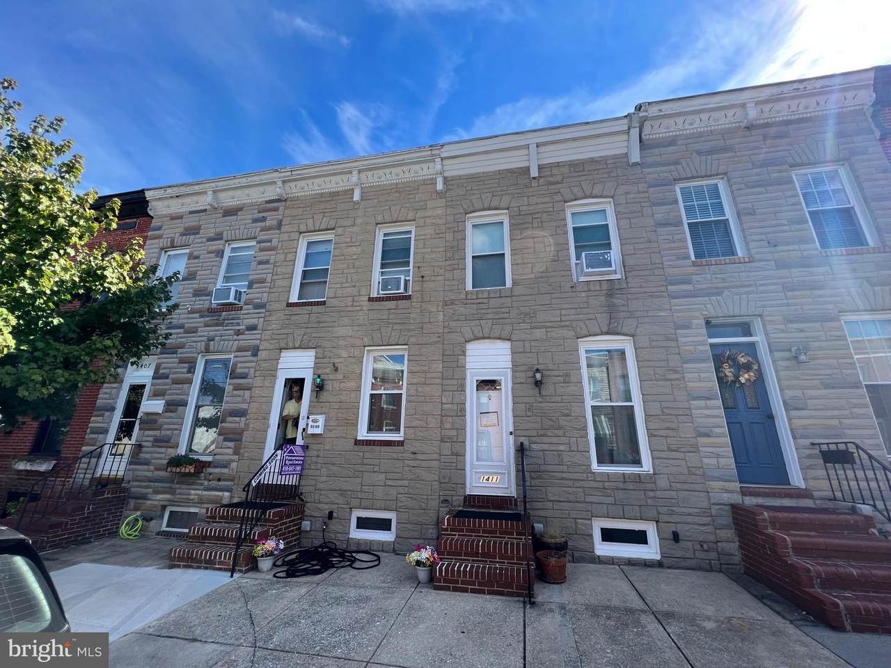 1411 Andre Street - Photo 1