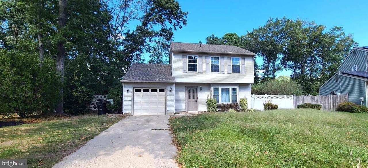 105 Ebbetts Drive - Photo 1