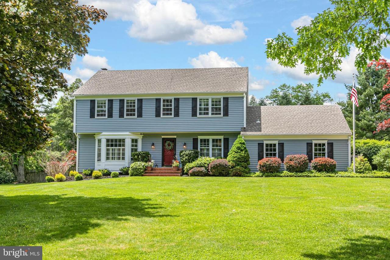 104 Murphy Drive - Photo 1
