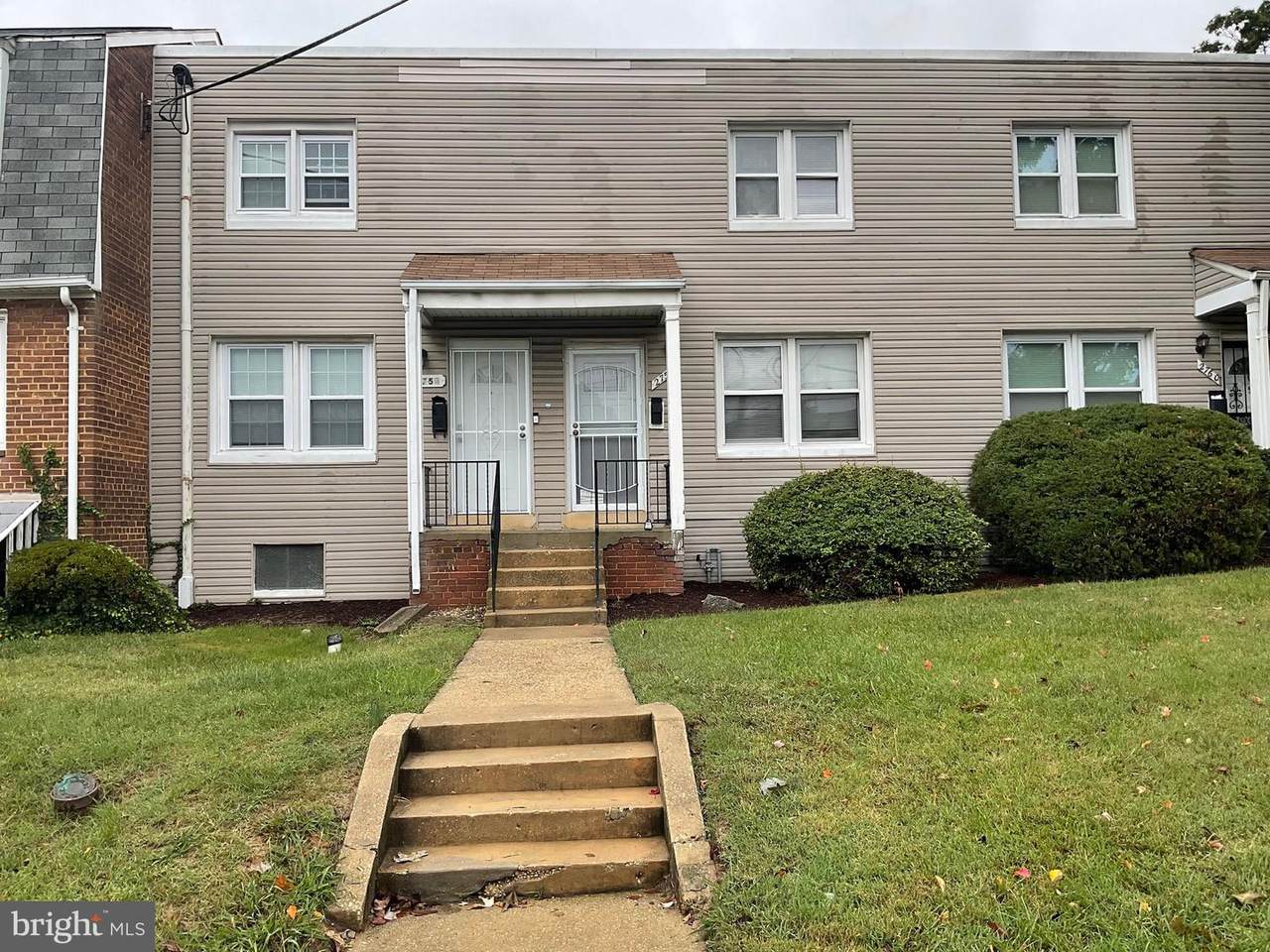 2758 Iverson Street - Photo 1