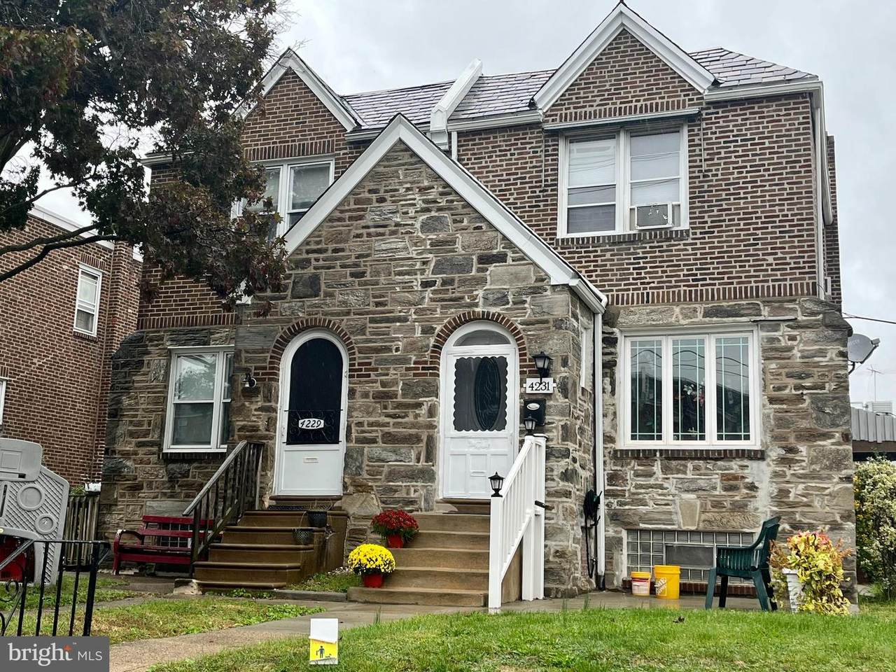4231 Sheffield Street - Photo 1