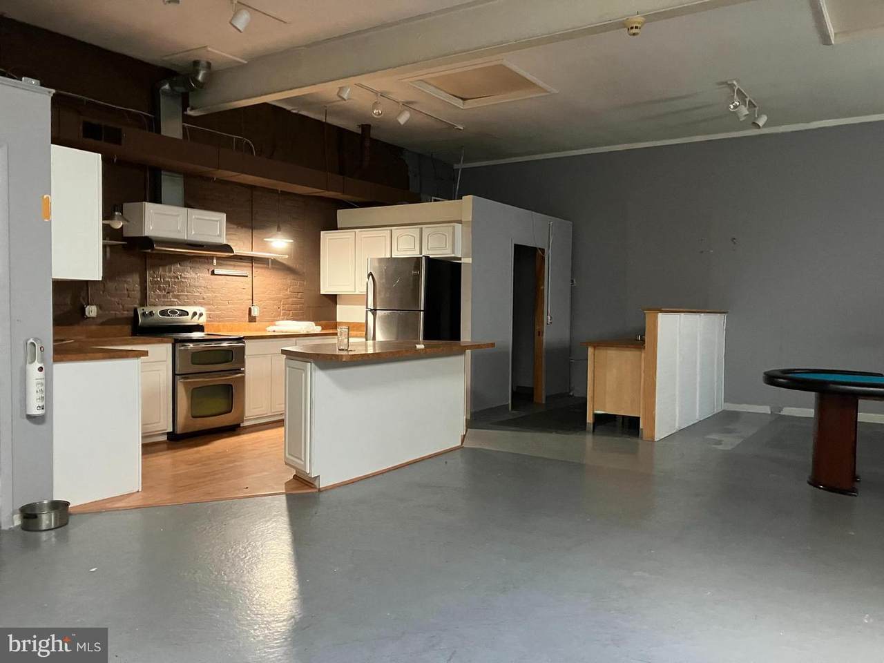 1400-1414 Darien Street - Photo 1