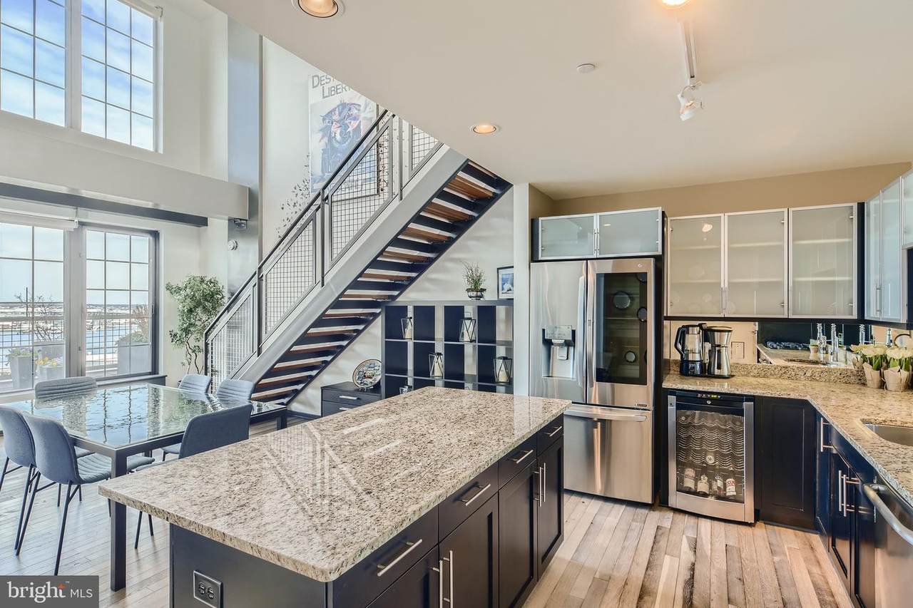 1200 Steuart Street - Photo 1