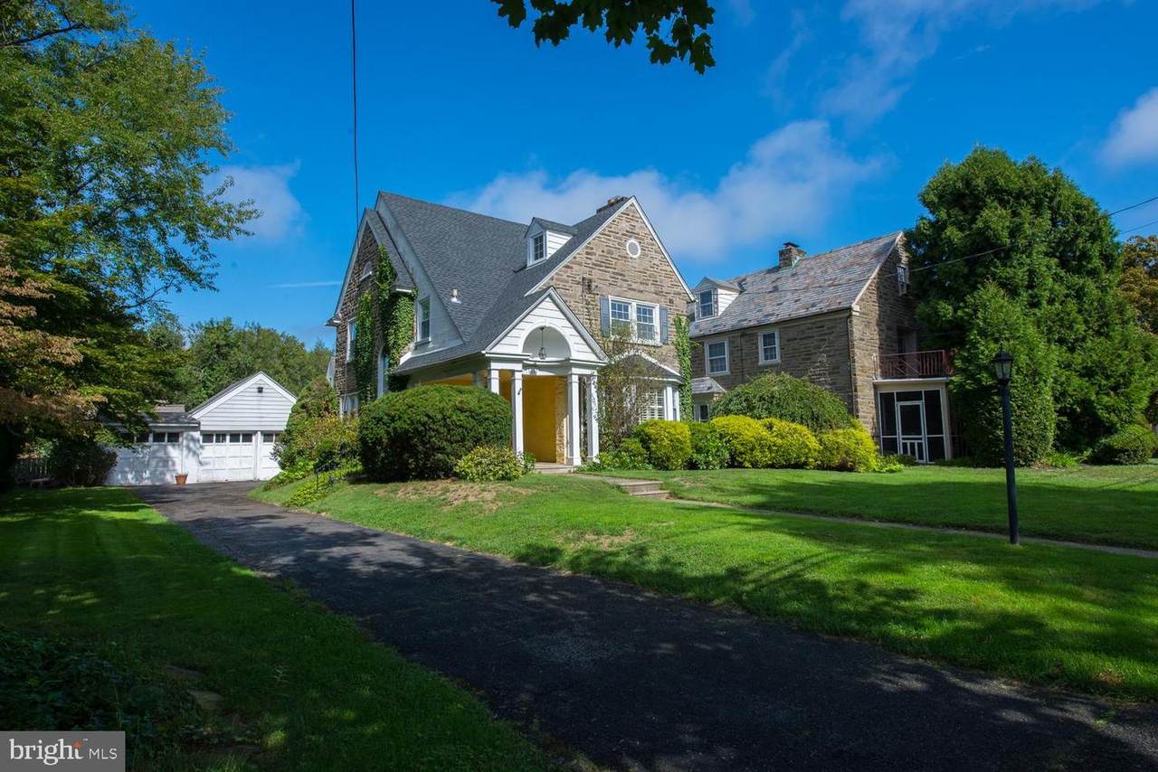 8340 High School Road - Photo 1