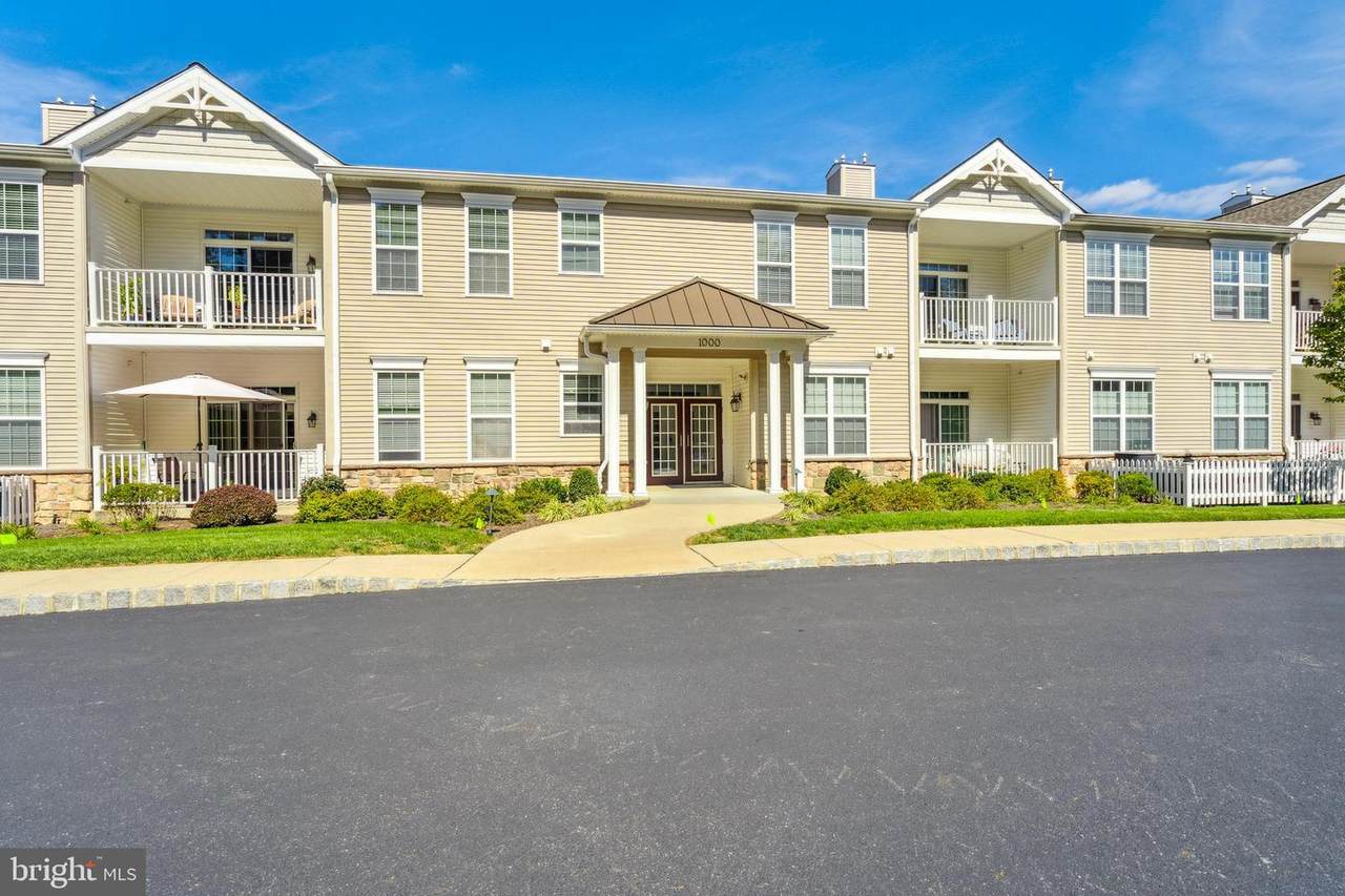 1204 Poplar Street - Photo 1