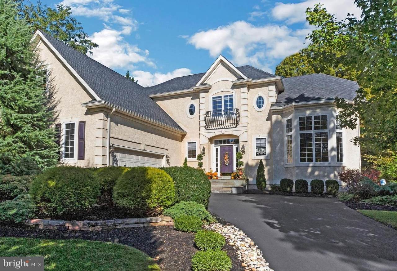 127 Pinewood Circle - Photo 1