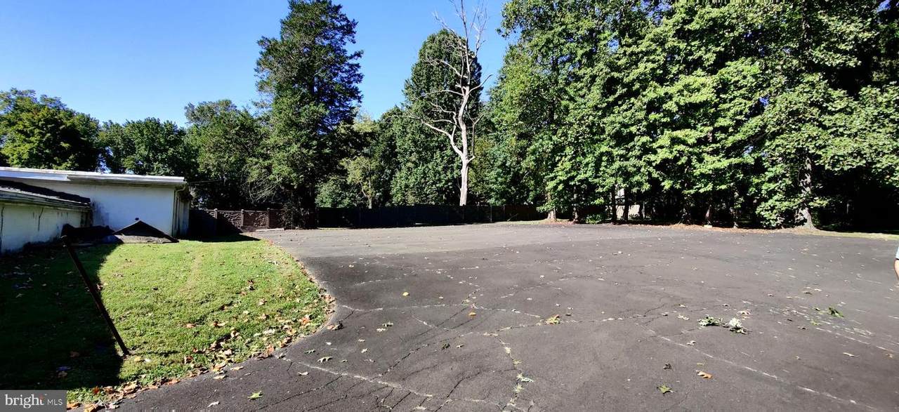 94 Byberry Road - Photo 1