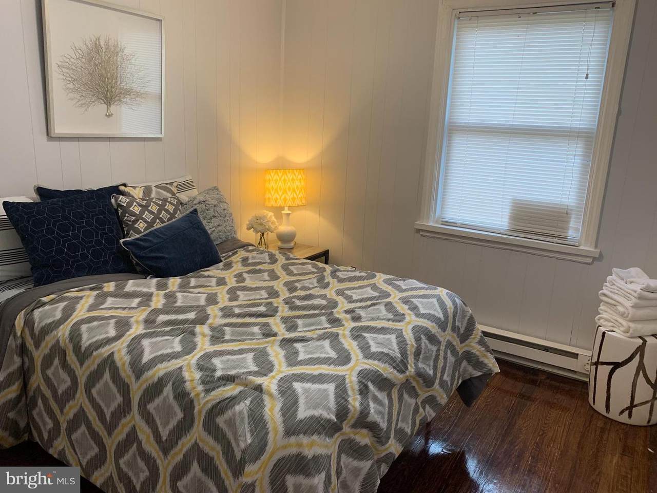 5552 Midwood Avenue - Photo 1