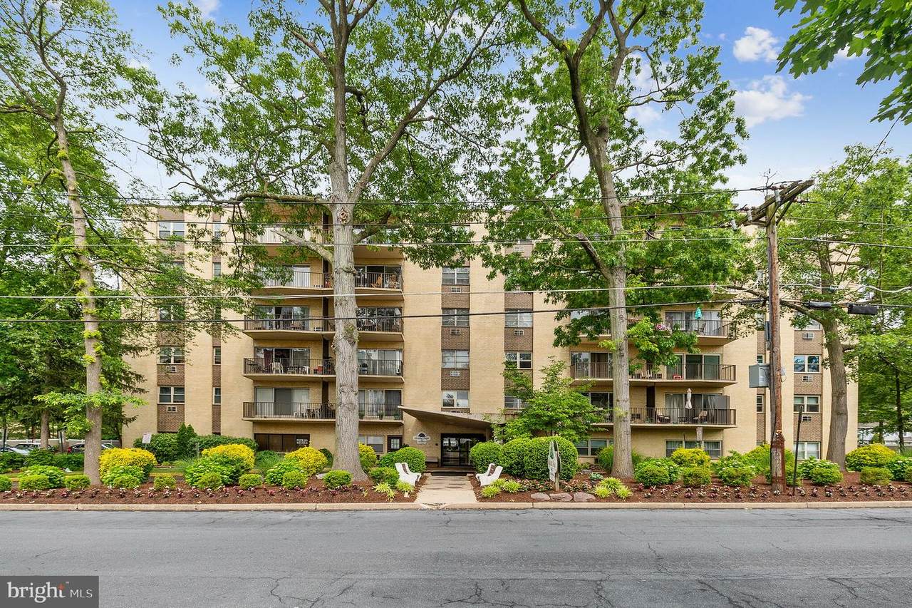 607 Chestnut Place - Photo 1