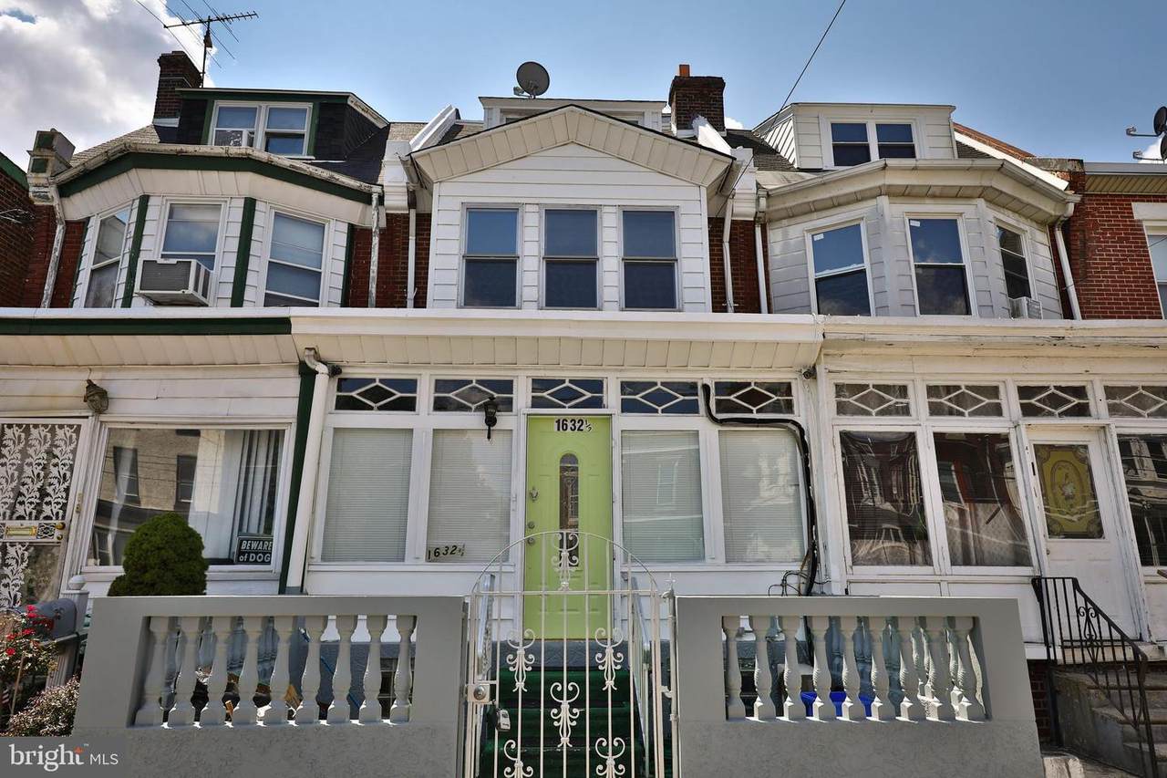 1632-1/2 Harrison Street - Photo 1