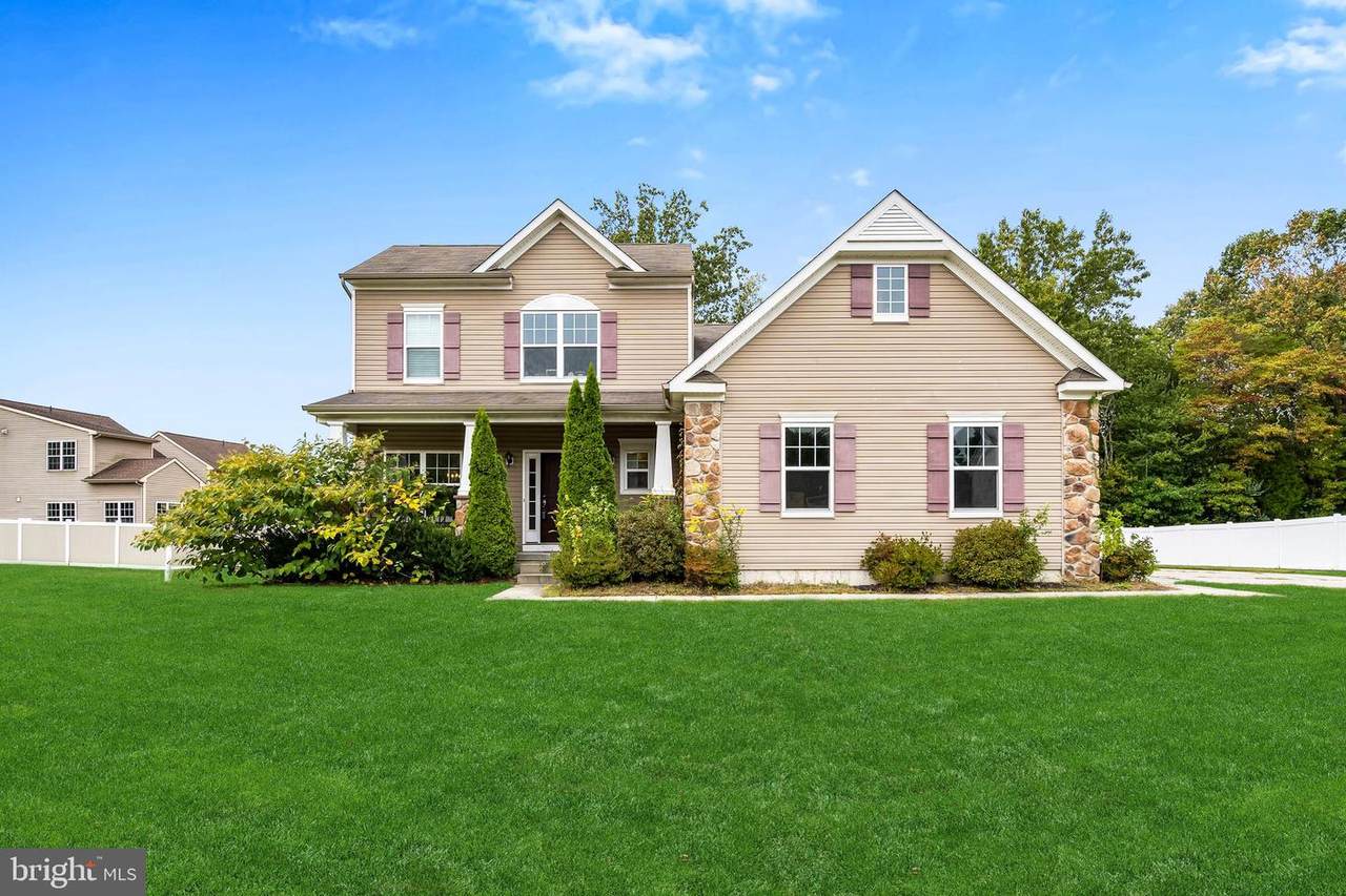 108 Summer Lea Drive - Photo 1