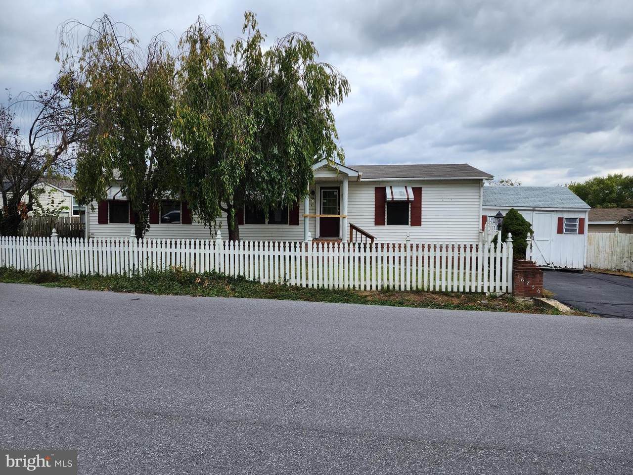16256 Mcgregor - Photo 1