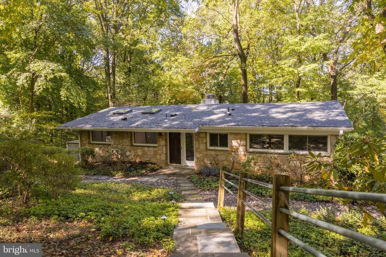 761 Trephanny Lane - Photo 1