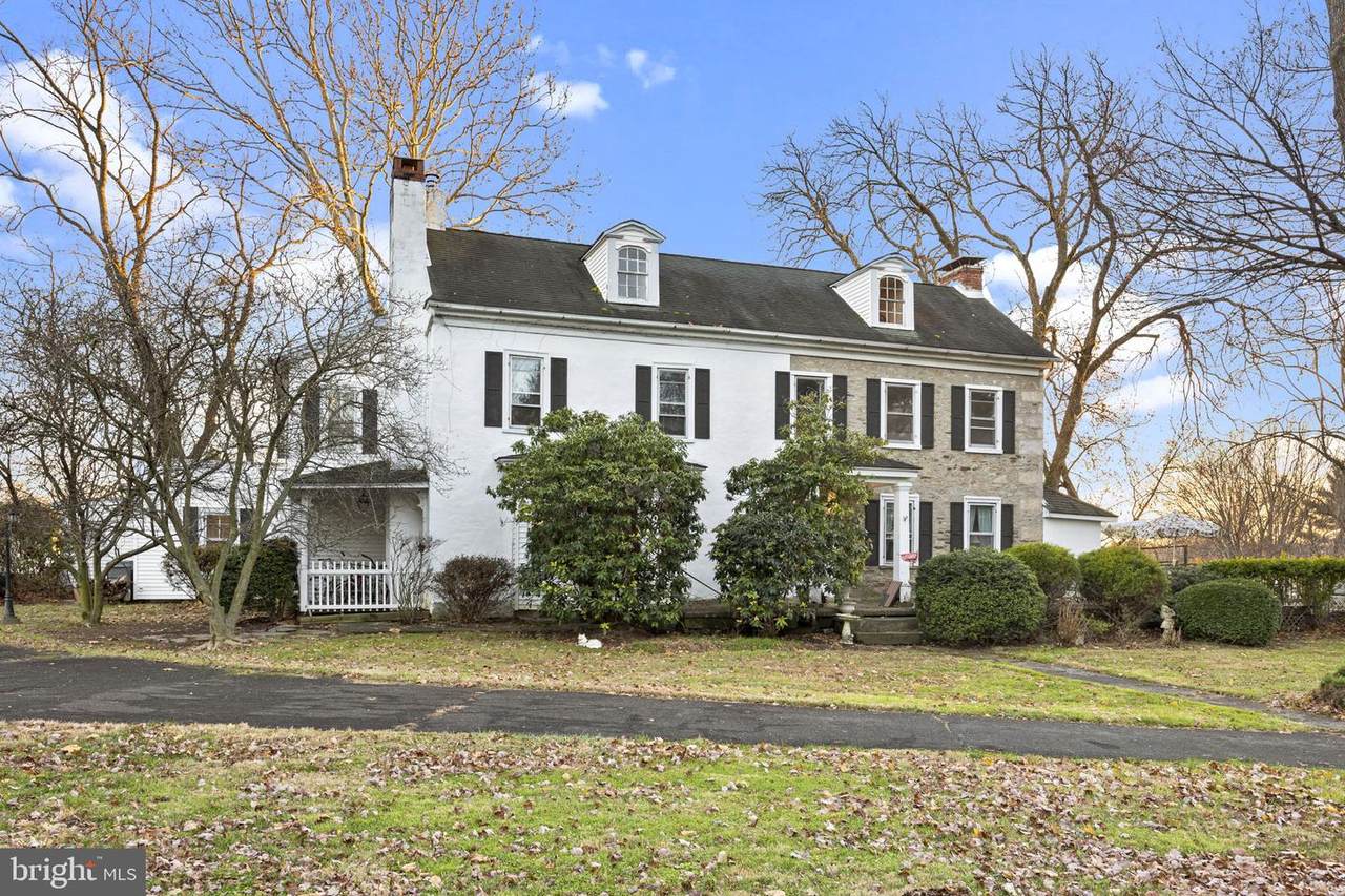 57 Carmelita Drive - Photo 1