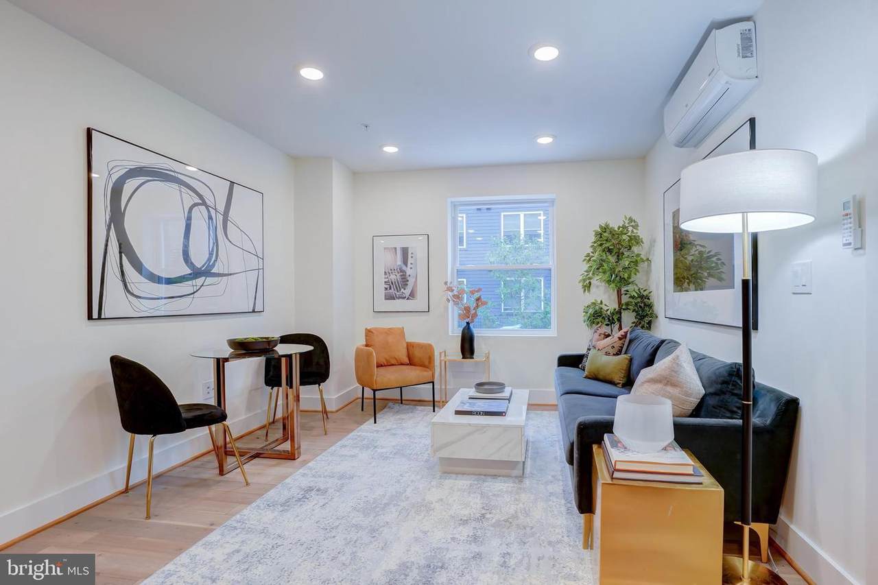 310 Delafield Place - Photo 1