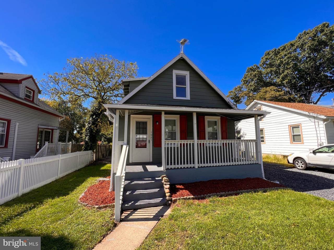 1021 Wall Street - Photo 1