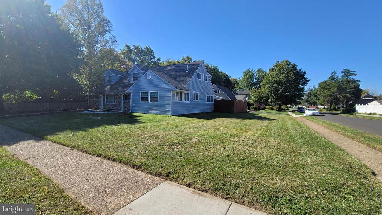 107 Heartwood Road - Photo 1
