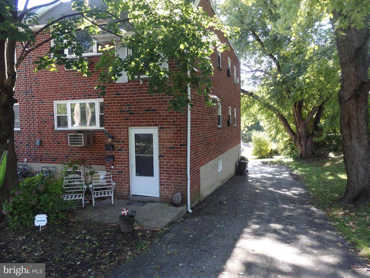 217 Park Way - Photo 1