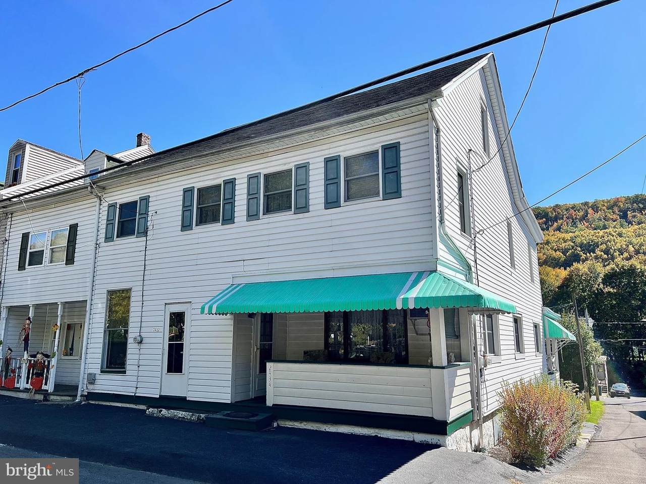 2432-2434 Main Street - Photo 1